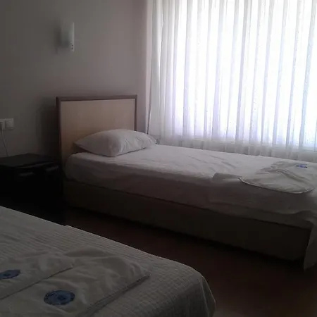 Ogretmen Evi * Bergama