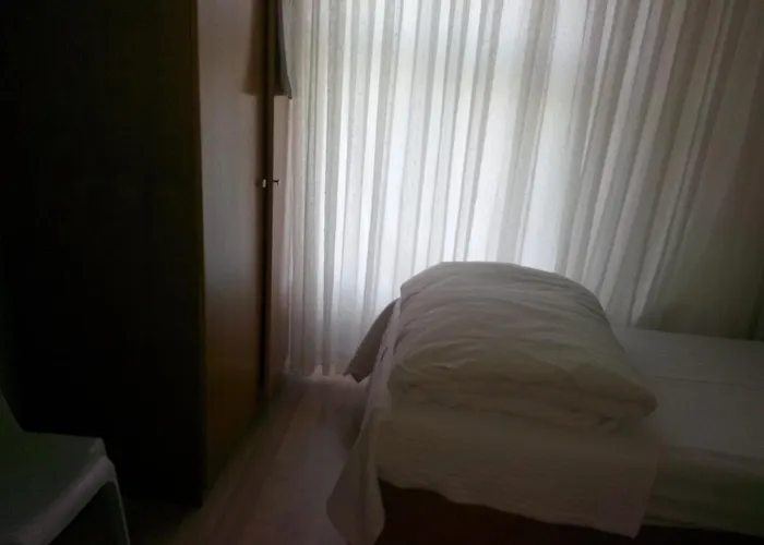 Hotel Ogretmen Evi *