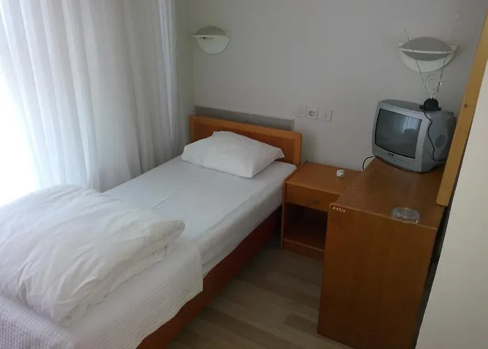 Ogretmen Evi Hotel Bergama