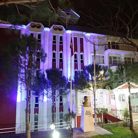 Ogretmen Evi